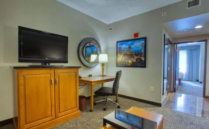 Drury Inn & Suites San Antonio Near la Cantera Parkway