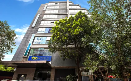 Fabhotel Prime Le Western