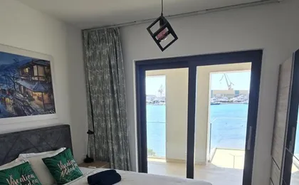 Royal Dutch 10 Trogir