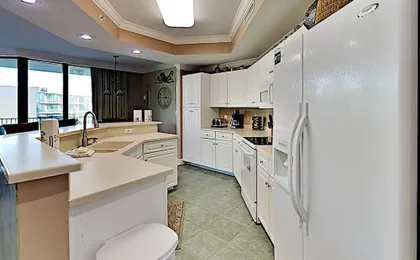 Phoenix on the Bay by Southern Vacation Rentals