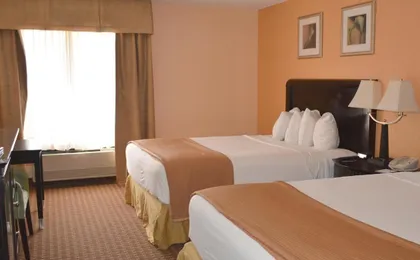 Baymont by Wyndham East Windsor Bradley Airport