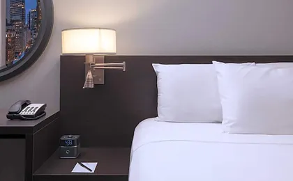 Executive Hotel Pacific