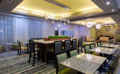 La Quinta Inn & Suites by Wyndham Houston Nw Beltway8/Westrd