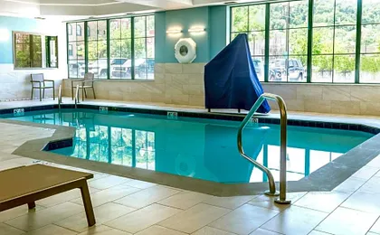 Holiday Inn Express Hotel & Suites Pittsburgh-South Side By IHG