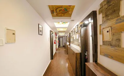 FabHotel Veetara