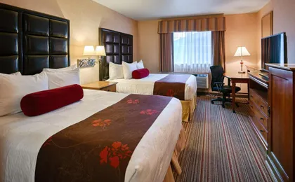 Best Western Plus Rama Inn & Suites