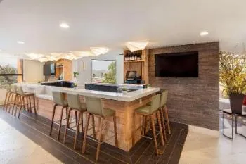 Shilo Inn Suites Hotel Pomona Hilltop