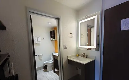 Reagan Resorts Inn