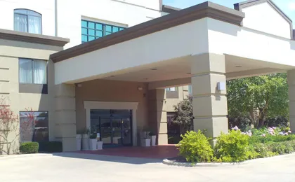 Comfort Inn & Suites Decatur Forsyth