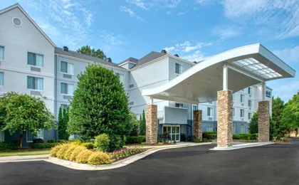 Fairfield Inn & Suites Raleigh Crabtree Valley