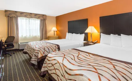 Baymont by Wyndham Muskegon