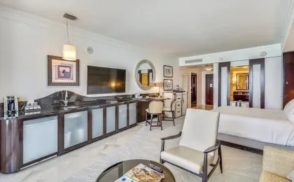Residences in Sorrento & Tresor Miami Beach