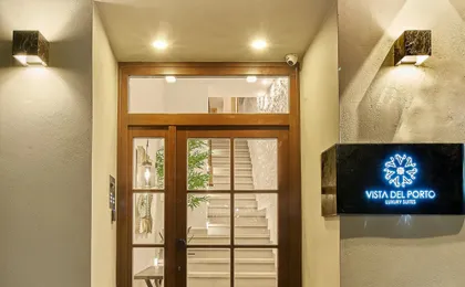 Vista Del Porto Suites