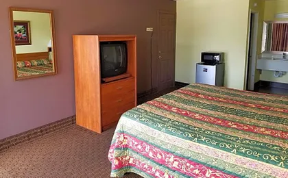 Hermitage Inn