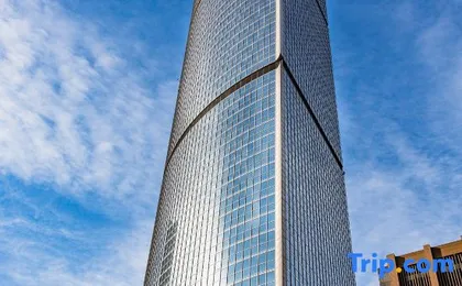 Jingguang Center Apartment Hotel
