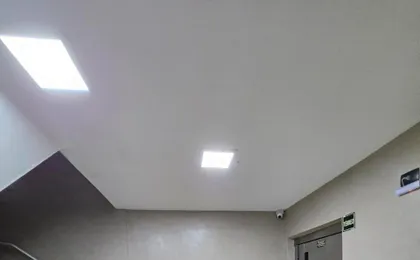 Apartamento No Guaruja Praia Da Enseada Para Ate 6 Pessoas, Com Ar Condicionado, Aprox 350 Metros - 5 Minutos a Pe
