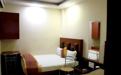 Hotel Prem Deluxe Guest House