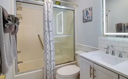 Ocean Access & Balcony: Surfside Beach Condo
