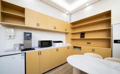 Changee Hotel MINI (Shanghai Zhoupu Fanrong Road Subway Station)
