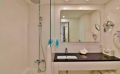 Best Western Plus Cannes Riviera & SPA
