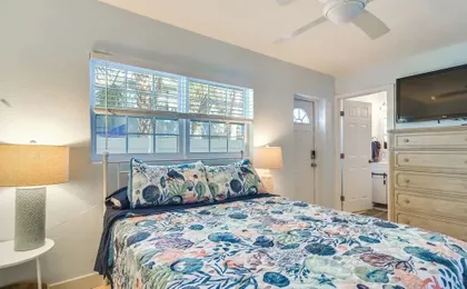 Apartment w/ Easy Access to Indian Rocks Beach!
