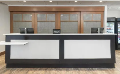 Homewood Suites by Hilton Wauwatosa Milwaukee (H)