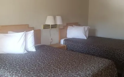 Tree Inn & Suites Albuquerque