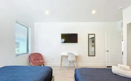 Los Patios Home Suites