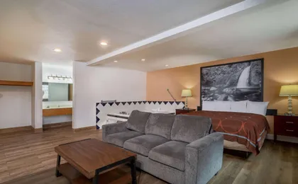 Super 8 by Wyndham the Dalles Or