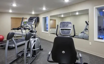GrandStay Hotel & Suites Thief River Falls