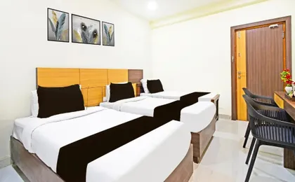 Townhouse Oak Chandanagar Railway Station