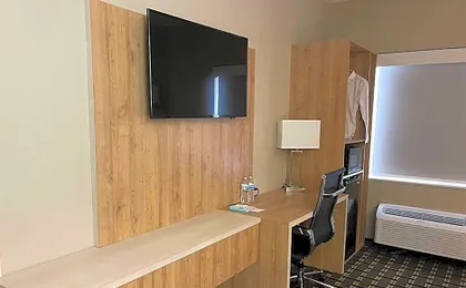 Sleep Inn & Suites Peoria North