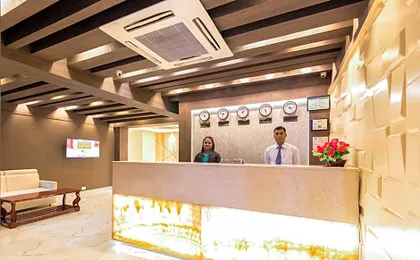 LYNQ CICO Hotel