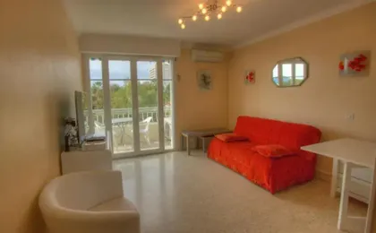 Studio 3 étoiles Vue mer 150m Plages Parking Clim WIFI