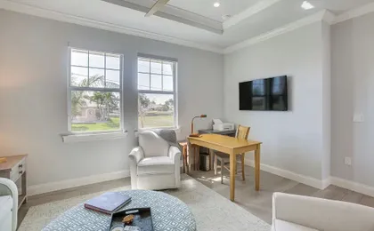 Luxe Canal-front Getaway w/ Pool in Punta Gorda!
