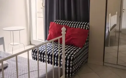 Casa Bella Marconi is an Apartment of 34 Square Meters. Clean, Bright, in the Heart of the City