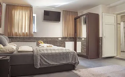 Amir Delux Motel