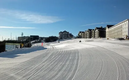 Expedition Station #120: Snowshoe's Premier Slopeside Junior Studio Accommodations