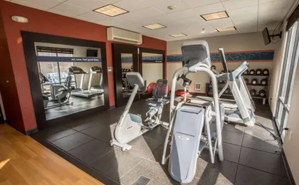 Hampton Inn & Suites