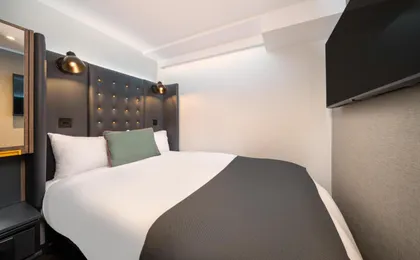 Point a Hotel London, Waterloo