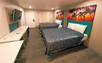 New Star Inn El Monte, CA - Los Angeles