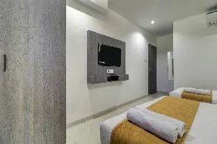 Hotel Isra International, Bkc