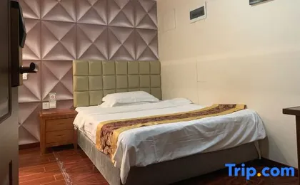 Chongqing Ruixiang Apartment