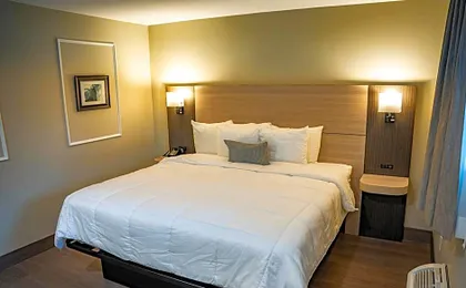 Whitman Motor Lodge