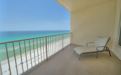 Comfortable High-Rise Condo with Beach Access - Unit 1404 by RedAwning
