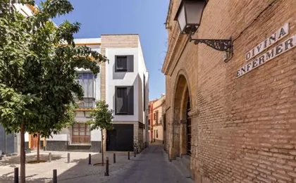 Divina Central Style by Valcambre