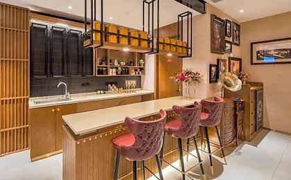 James Joyce Coffetel Beijing Shunyi Shimen Subway Station