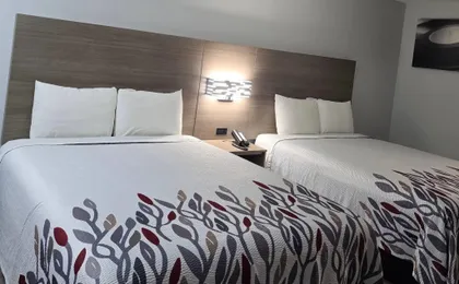 Days Inn by Wyndham Camden AR
