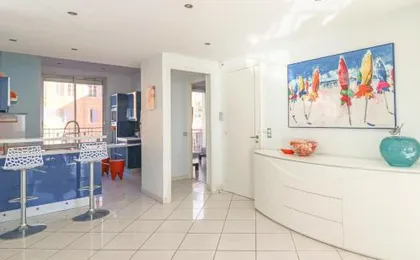 Superb Bright Apartment with Sea View