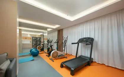 Chengdu Vienna International Hotel ( Shuangliu Airport Terminal Beijing Hualian Branch)